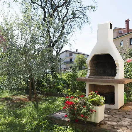 With Parking Spaces - 22814 Umag