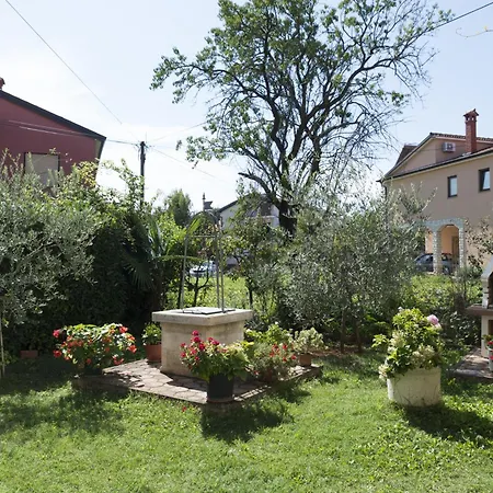 With Parking Spaces - 22814 Apartman Umag
